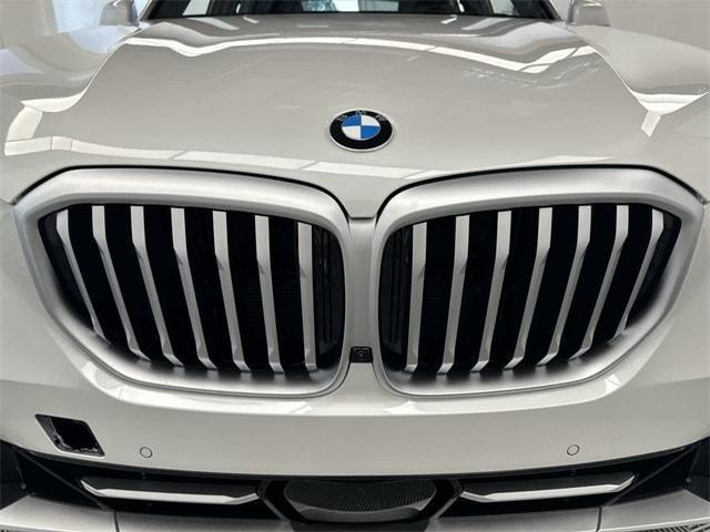 new 2025 BMW X5 car, priced at $72,725