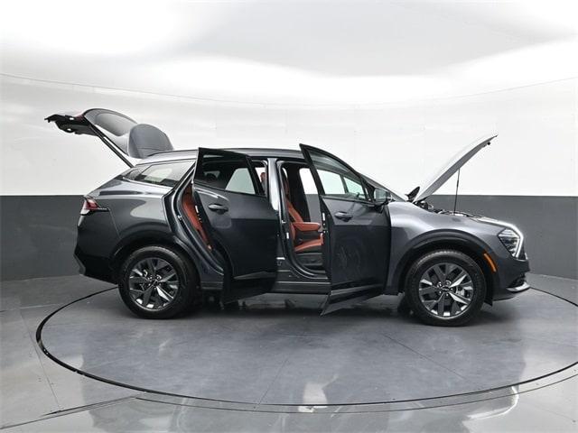used 2024 Kia Sportage Hybrid car, priced at $33,500