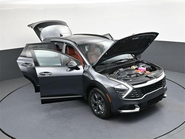 used 2024 Kia Sportage Hybrid car, priced at $33,500