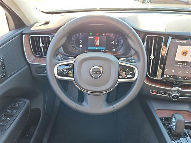 used 2024 Volvo XC60 car, priced at $41,991