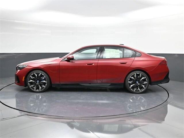 new 2025 BMW 550e car