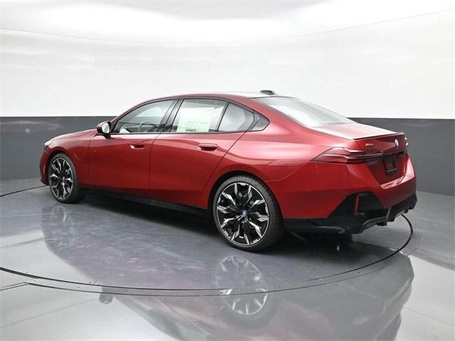new 2025 BMW 550e car