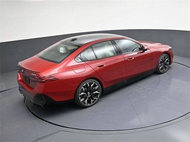 new 2025 BMW 550e car