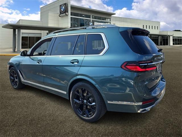 new 2025 BMW X7 car, priced at $95,400