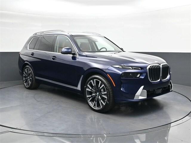 new 2026 BMW X7 car, priced at $97,405