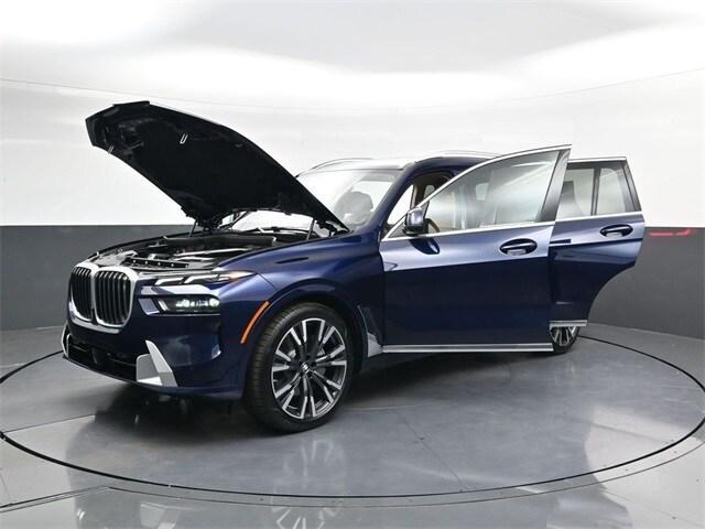new 2026 BMW X7 car, priced at $97,405