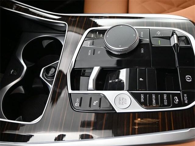 new 2026 BMW X7 car, priced at $97,405