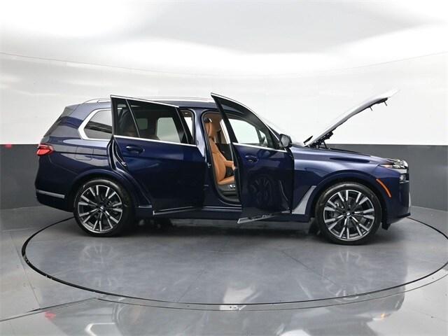 new 2026 BMW X7 car, priced at $97,405