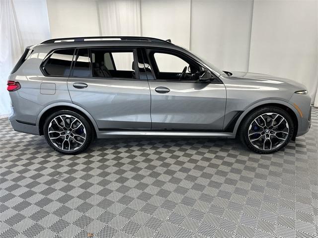 new 2025 BMW X7 car, priced at $117,705