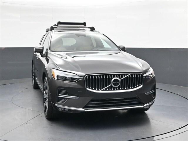used 2022 Volvo XC60 car, priced at $30,900