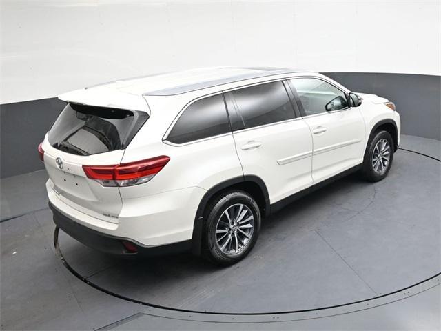used 2019 Toyota Highlander car, priced at $31,969