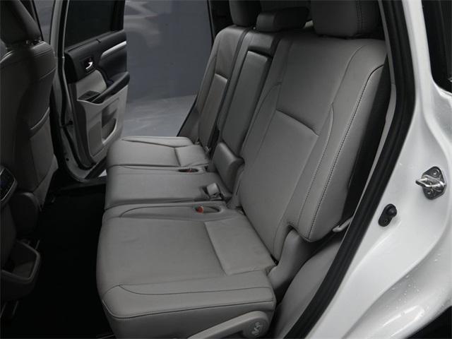 used 2019 Toyota Highlander car, priced at $31,969