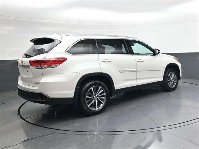 used 2019 Toyota Highlander car, priced at $31,969