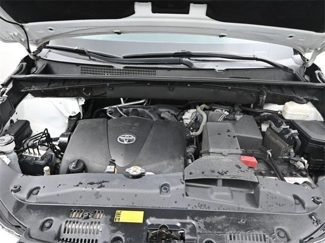 used 2019 Toyota Highlander car, priced at $31,969