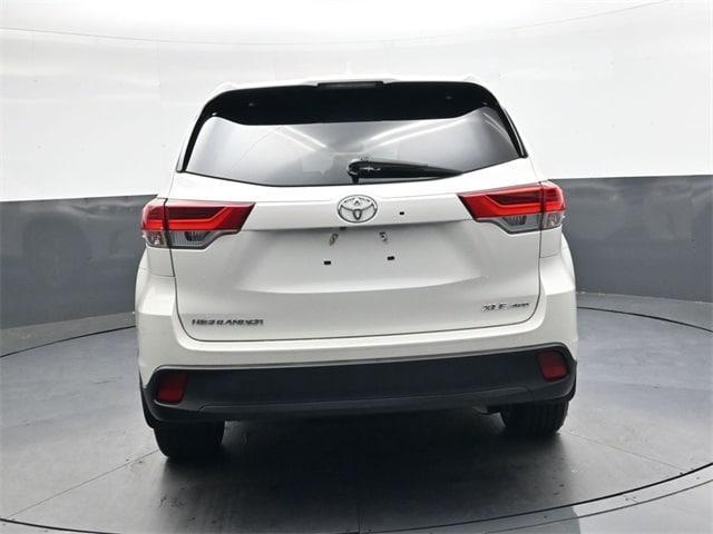 used 2019 Toyota Highlander car, priced at $30,421