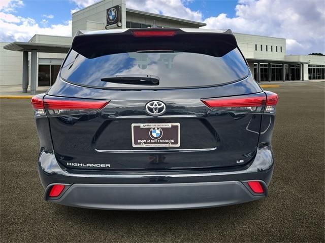 used 2022 Toyota Highlander car, priced at $30,600