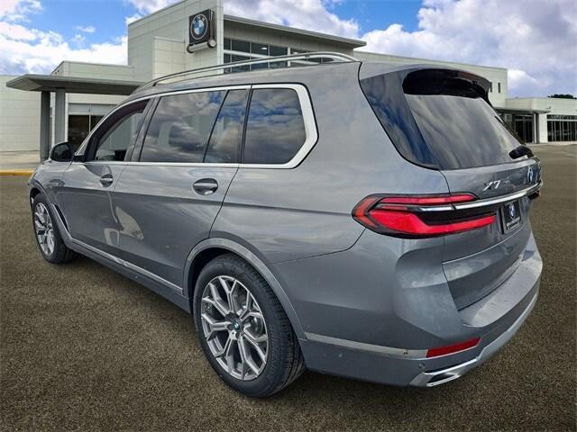 new 2025 BMW X7 car, priced at $96,010