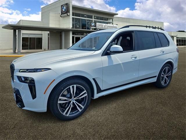 new 2026 BMW X7 car, priced at $98,275