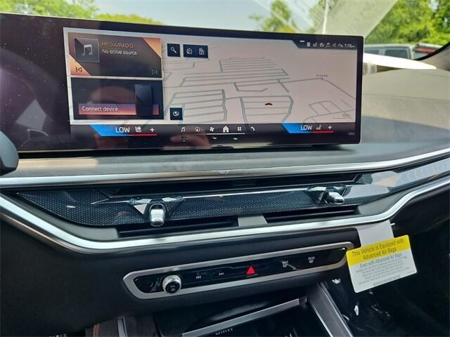 new 2026 BMW X7 car, priced at $98,275