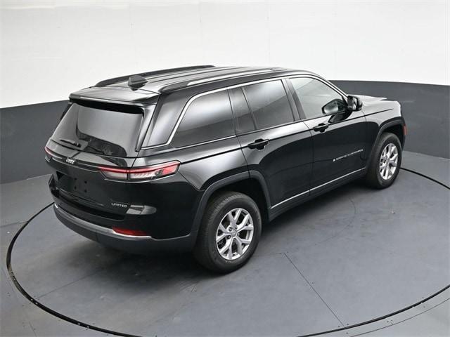 used 2022 Jeep Grand Cherokee car, priced at $28,262
