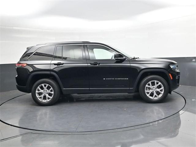 used 2022 Jeep Grand Cherokee car, priced at $28,262