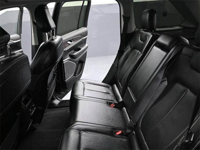 used 2022 Jeep Grand Cherokee car, priced at $28,262