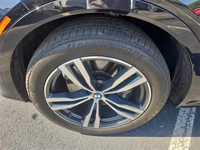 used 2022 BMW X7 car, priced at $55,000
