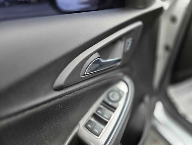 used 2016 Chevrolet Malibu car, priced at $9,995