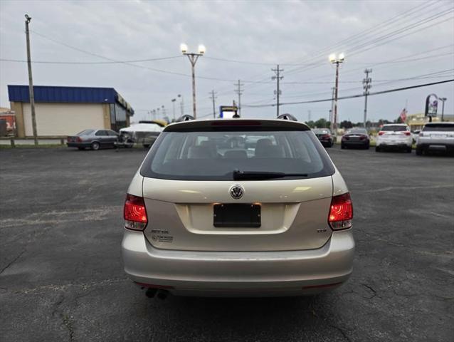 used 2012 Volkswagen Jetta SportWagen car, priced at $8,595