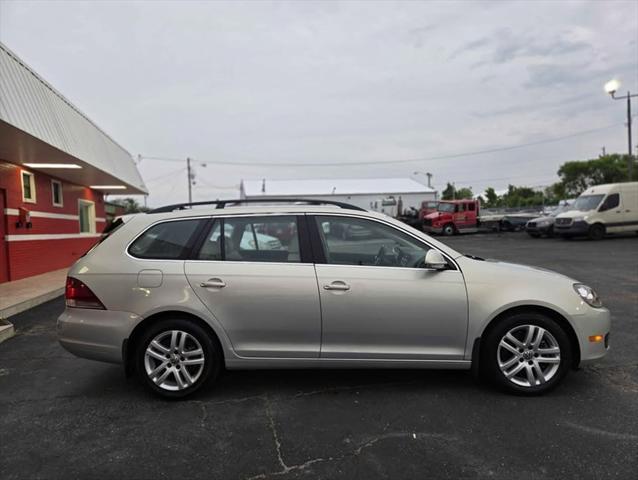 used 2012 Volkswagen Jetta SportWagen car, priced at $8,595