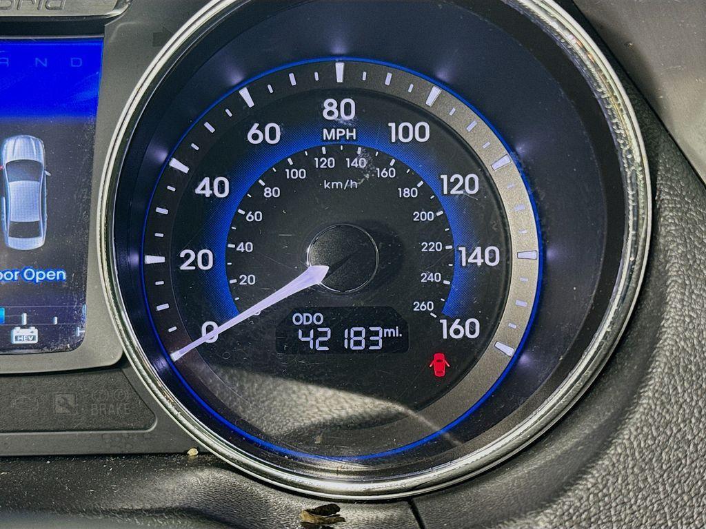 used 2013 Hyundai Sonata Hybrid car, priced at $11,314