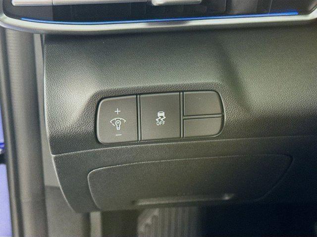 new 2025 Hyundai Elantra car, priced at $25,383