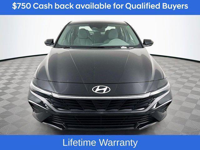 new 2025 Hyundai Elantra car, priced at $23,556