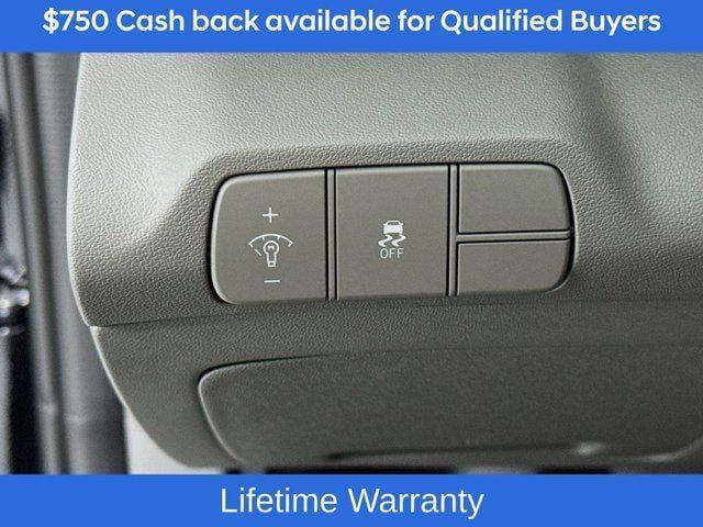 new 2025 Hyundai Elantra car, priced at $23,556
