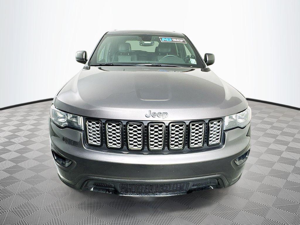 used 2018 Jeep Grand Cherokee car, priced at $15,213