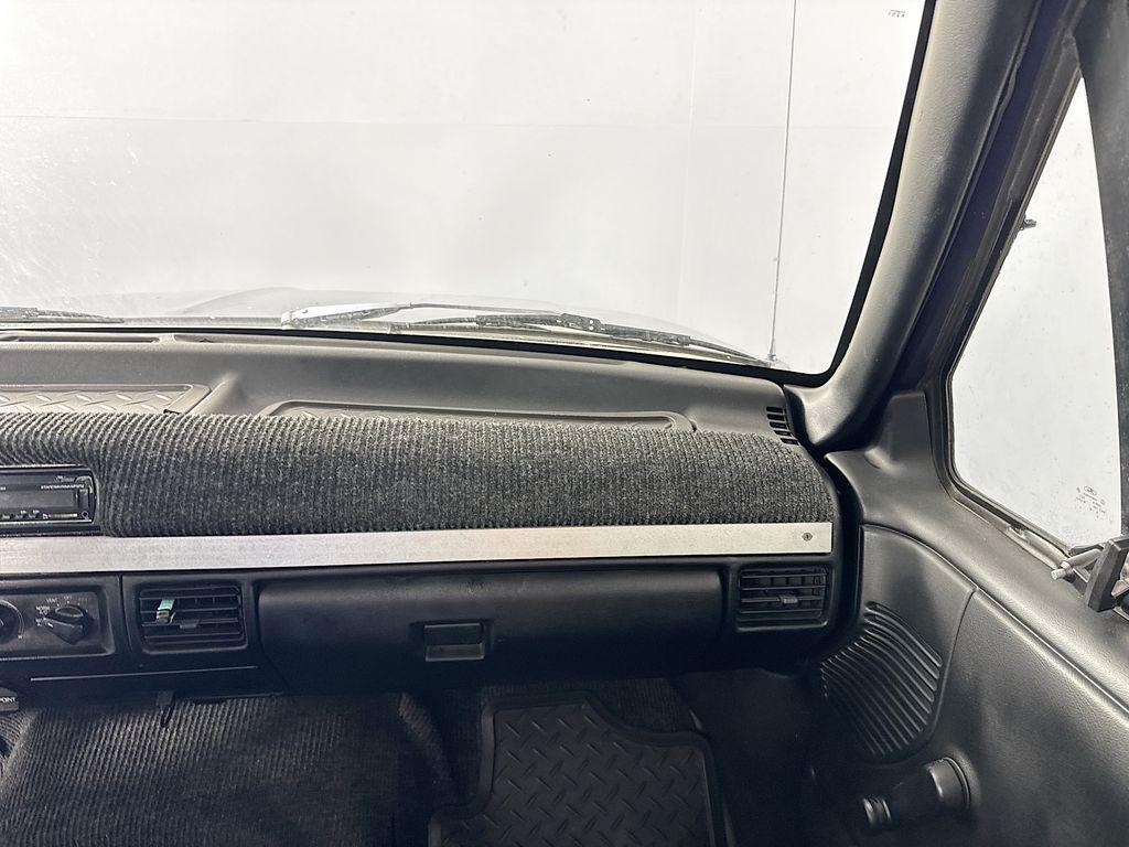 used 1995 Ford F-150 car, priced at $9,875