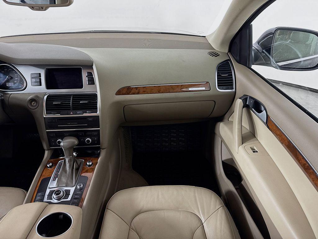 used 2014 Audi Q7 car, priced at $13,051
