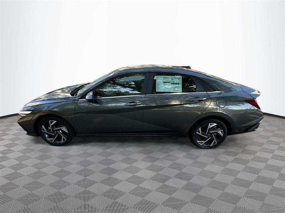 new 2024 Hyundai Elantra car, priced at $25,064