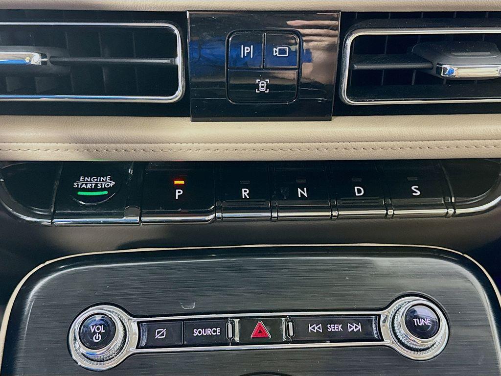 used 2021 Lincoln Nautilus car, priced at $22,340
