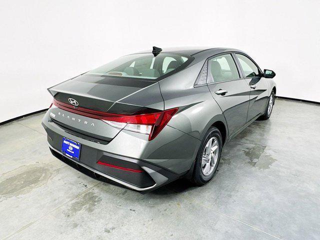 new 2025 Hyundai Elantra car, priced at $22,111