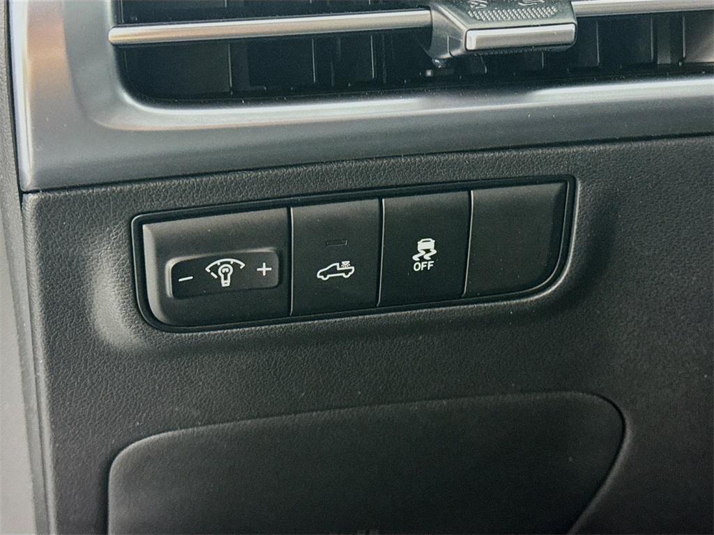 new 2025 Hyundai SANTA CRUZ car, priced at $33,006