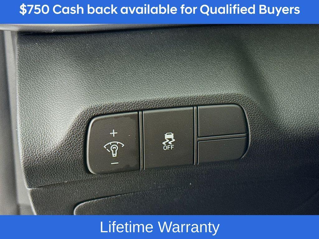 new 2025 Hyundai Elantra car, priced at $26,159