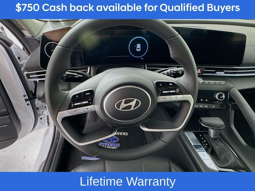 new 2025 Hyundai Elantra car, priced at $26,159