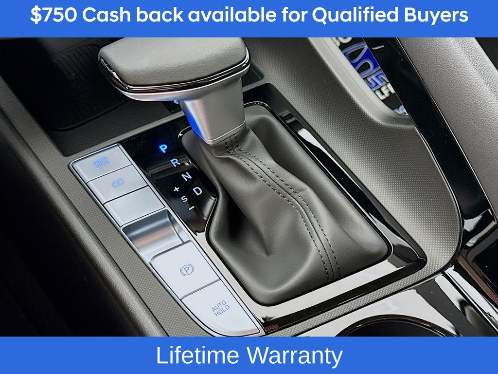 new 2025 Hyundai Elantra car, priced at $26,159