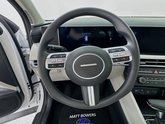 new 2025 Hyundai Tucson car, priced at $28,450