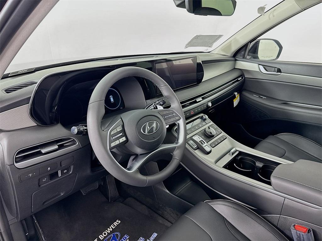 new 2025 Hyundai Palisade car, priced at $43,677