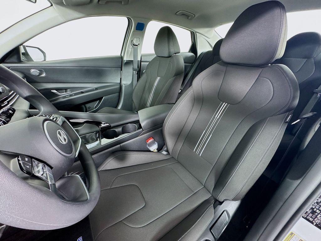 new 2025 Hyundai ELANTRA HEV car, priced at $25,661
