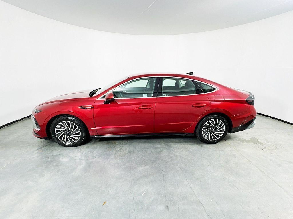 used 2024 Hyundai Sonata Hybrid car, priced at $24,655