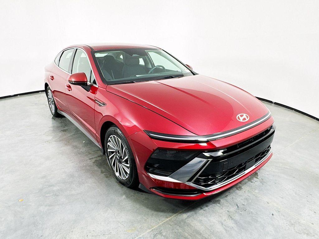 used 2024 Hyundai Sonata Hybrid car, priced at $24,655