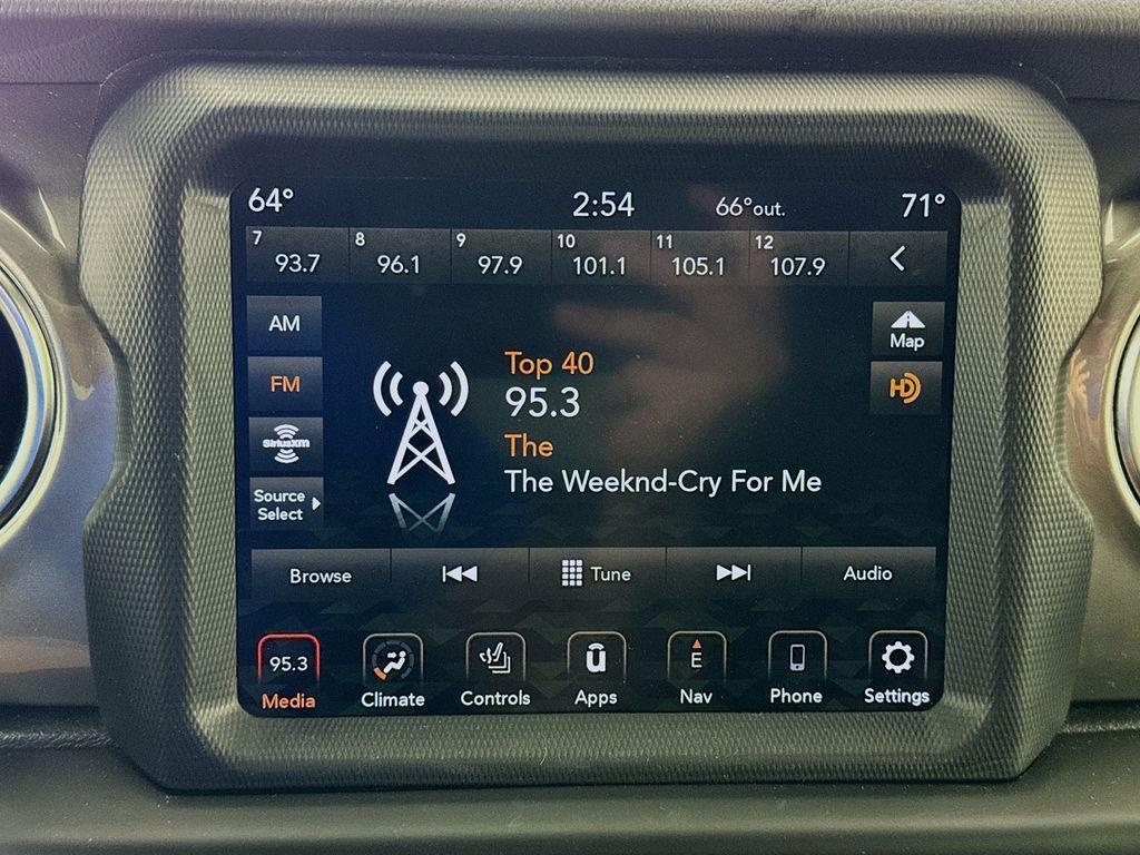 used 2020 Jeep Wrangler Unlimited car, priced at $30,027